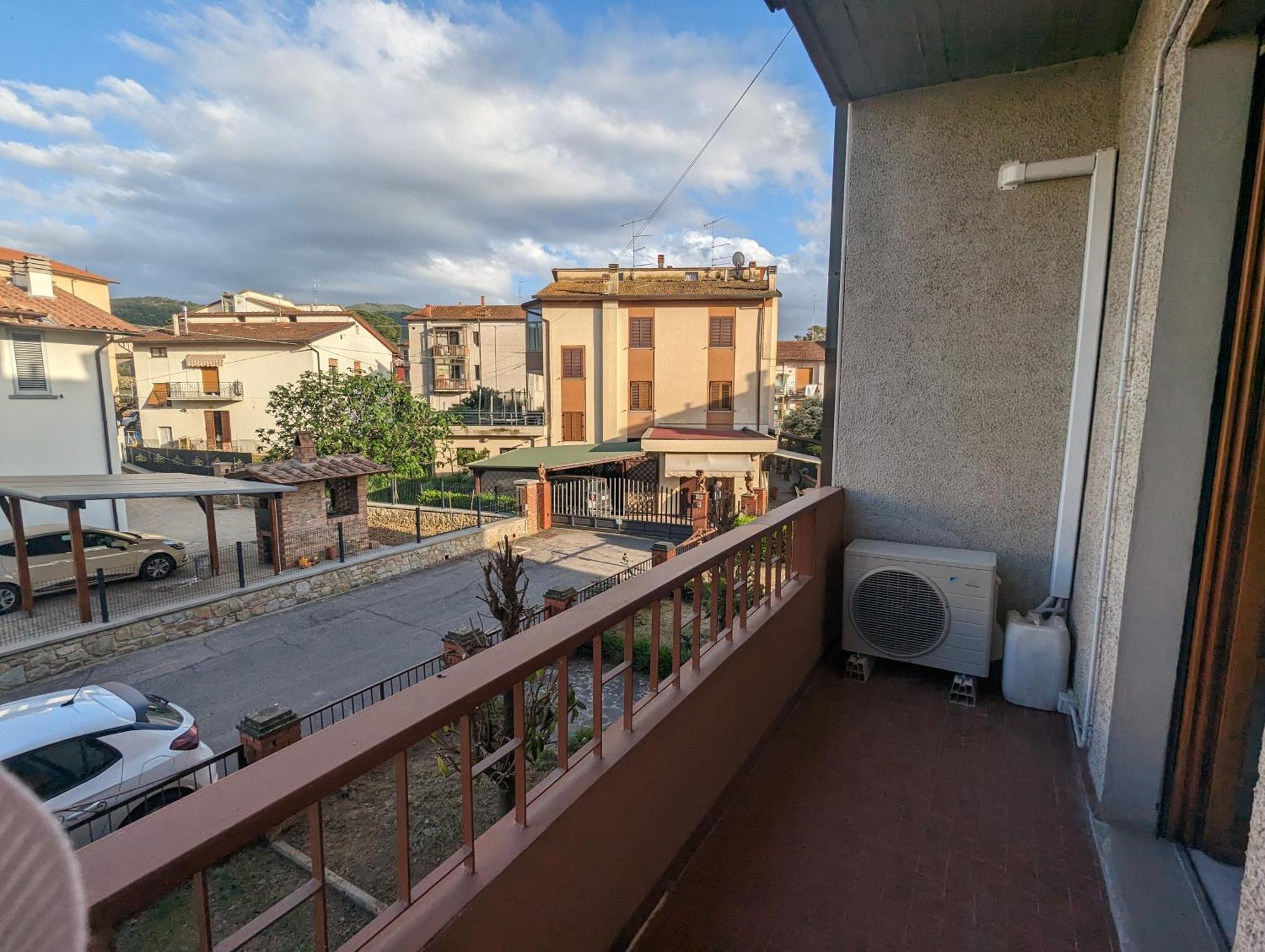 דירות ארצו Due Passi In Val Di Chiana מראה חיצוני תמונה